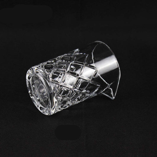 Copa de Cóctel de Cristal Tallado - Image 4