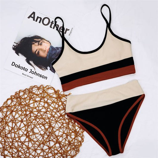Black push-up bikini top with high-waisted bottoms featuring a white and red leopard print. - Image 22