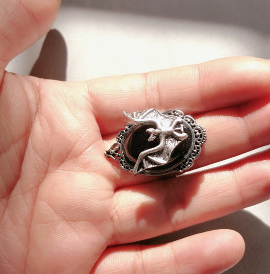 Anillo de Gema Negra Murciélago - Image 3