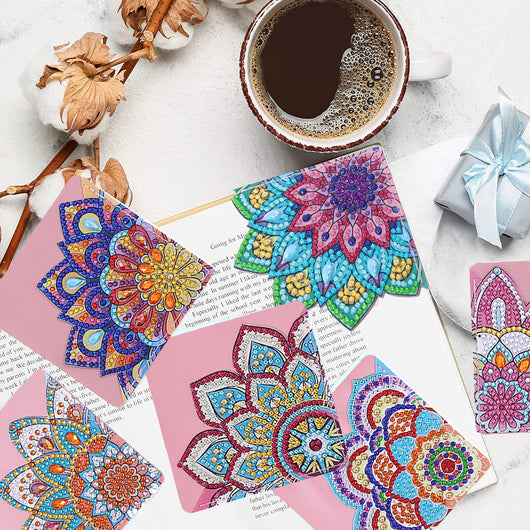 Set de 8 Marcapáginas de Cuero PU con Cristales Mandala Adhesivos Hechos a Mano