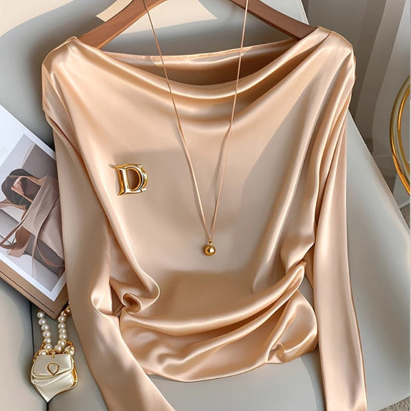 Blusa de Satén Champagne con Cuello Solapa - Prenda Interior Elegante de Manga Larga