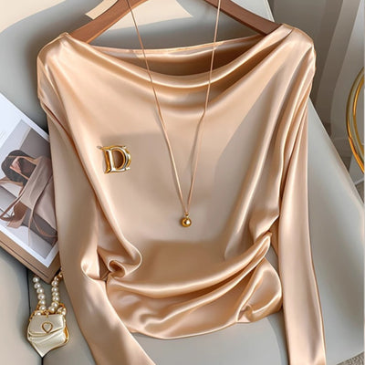 Blusa de Satén Champagne con Cuello Solapa - Prenda Interior Elegante de Manga Larga