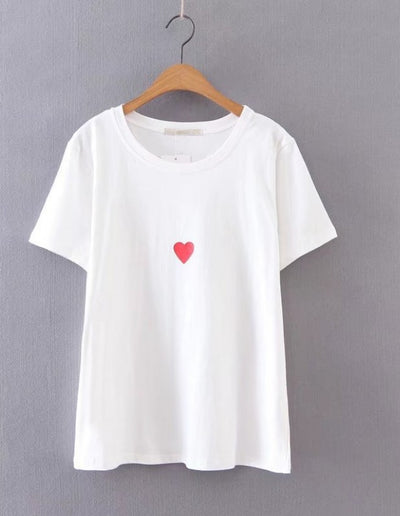 Playera Escote Corazón Estampado Manga Corta - Image 4