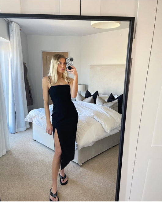 Vestido Slip Midi Ajustado Negro Elegante - Image 6