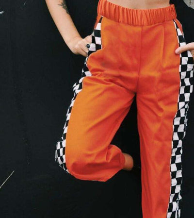 Pantalón de Chándal para Mujer con Diseño Cuadros Laterales y Cierre - Image 9