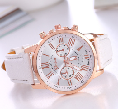 Reloj Digital con Correa Romana