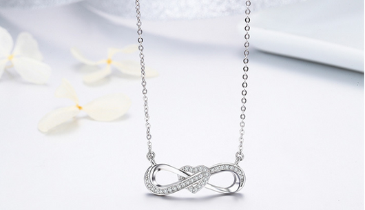 Collar de Plata Corazón Infinito - Cadena de Clavícula con 8 Caracteres S925 - Image 6