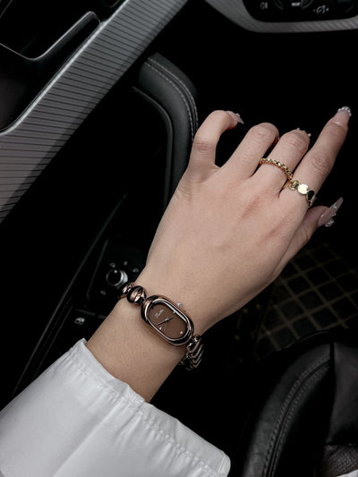 Reloj Pulsera Dorado Elegante Oval para Mujer - Image 14