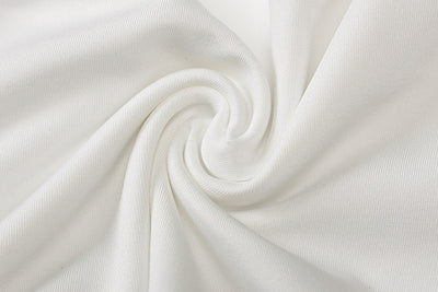 Vestido Ajustado con Cuello Halter y Pliegues Elegantes - Image 7