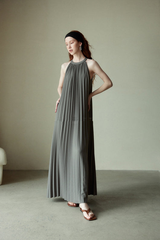 Vestido Halter Plisado Elegante para Festividades - Image 12