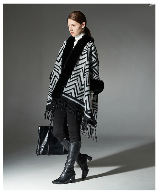 Chal Elegante con Cuello de Piel Jacquard Negro y Gris - Image 17
