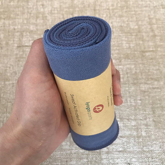 Toalla Cuadrada Absorbente para Yoga y Fitness - Image 6