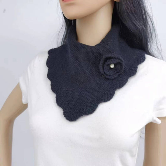 Bufanda Triangular Tejida con Flores - Diseño Onda Elegante - Image 19