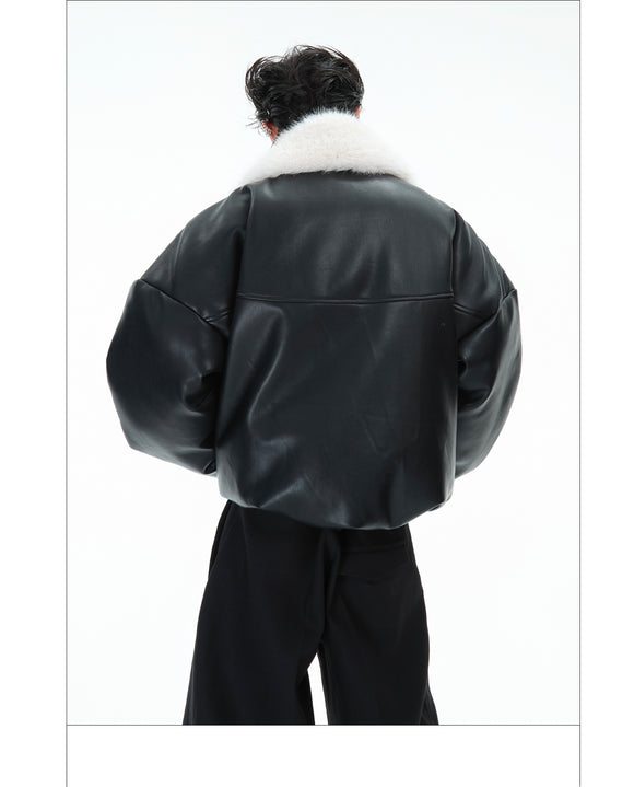 Chaqueta Acolchada de Cuero con Cuello de Piel Reciclada