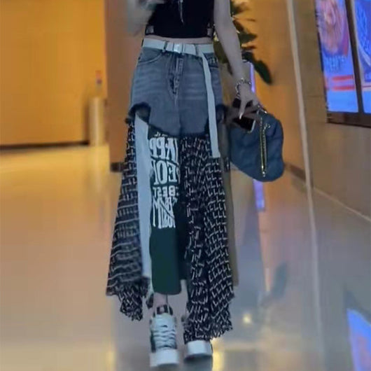 Falda Vaquera Talle Alto con Estampado Fashion y Detalles Combinados