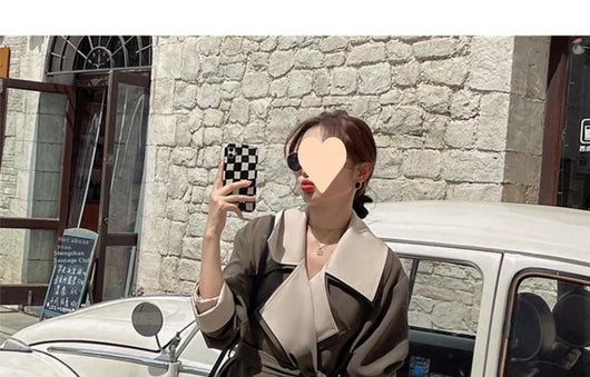 Abrigo Elegante Estilo Hepburn con Presencia Sofisticada - Image 9