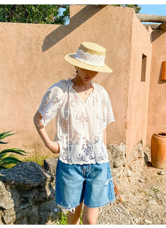 Blusa Blanca Estilo Francés con Encaje Bordado y Manga Corta - Image 21