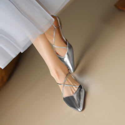 Sandalias Cómodas con Tacón Bajo y Diseño Hueco - Image 3