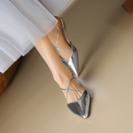 Sandalias Cómodas con Tacón Bajo y Diseño Hueco - Image 3
