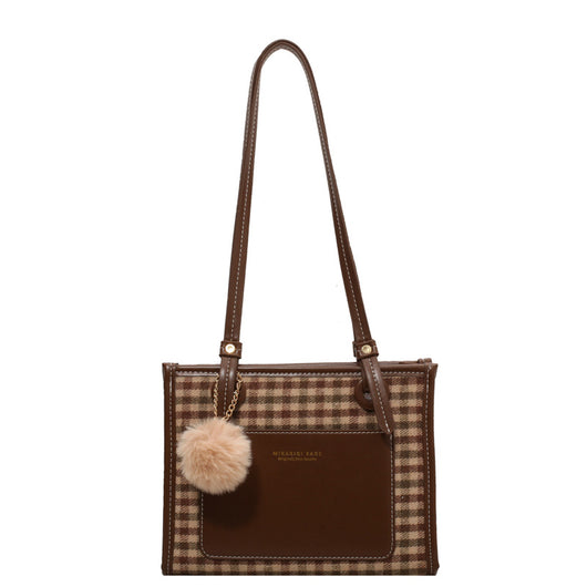 Dije de Peluche Cuadros Escoceses Tendencia Fashion - Image 9