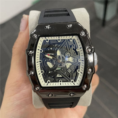 Reloj de Hombre Cilíndrico con Movimiento de Cuarzo Luminoso - Image 4