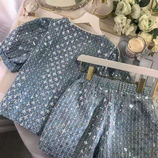 Conjunto Elegante Blusa Escote V y Shorts Sueltos Efecto Reductor para Mujer - Image 2