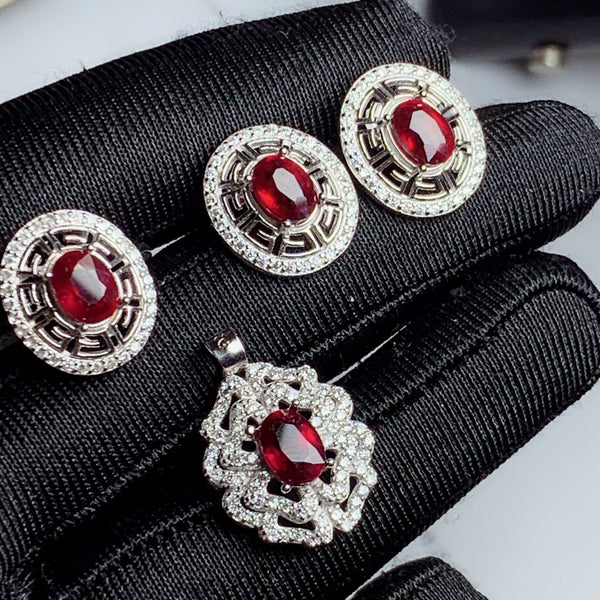 Conjunto de Plata 925 con Rubí Incrustado - Image 4