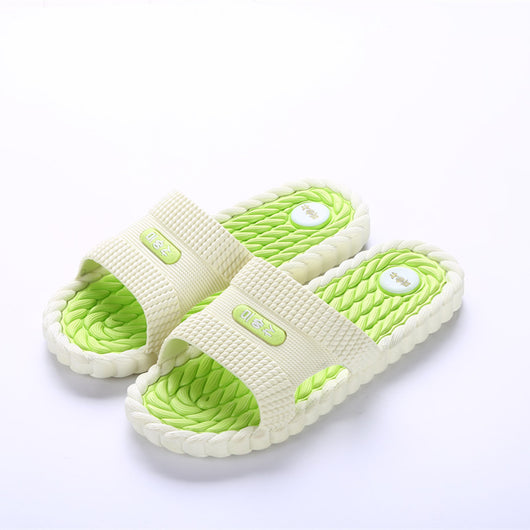 Sandalias y Chanclas Cómodas de Plástico - Image 7