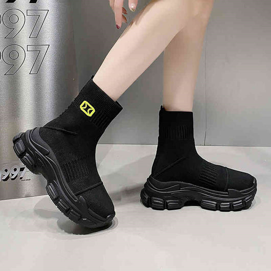 Botas Deportivas de Suela Gruesa con Altura Aumentada y Tecnología Flyknit - Image 6