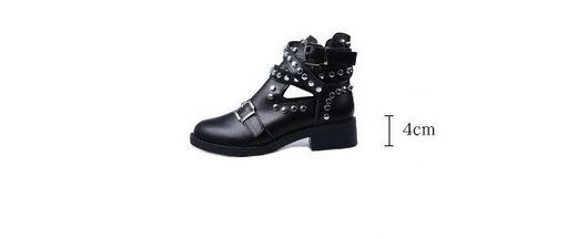 Botas Martin con Remaches de Suela Plana Oversize - Image 5