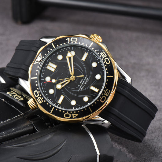 Reloj Mecánico Transparente de 3 Agujas para Hombre - Image 9