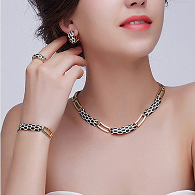 Elegantes Conjuntos de Bisutería para Mujer - Image 2
