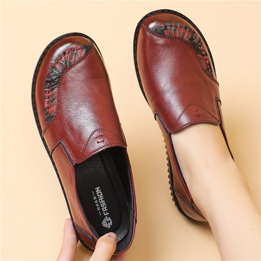 Zapatos Casuales de Cuero Suave con Suela Plana para Mujeres Mayores - Image 2