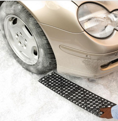 Placas Antideslizantes para Neumáticos - Kit Autorrescate 4x4 Todoterreno - Image 4