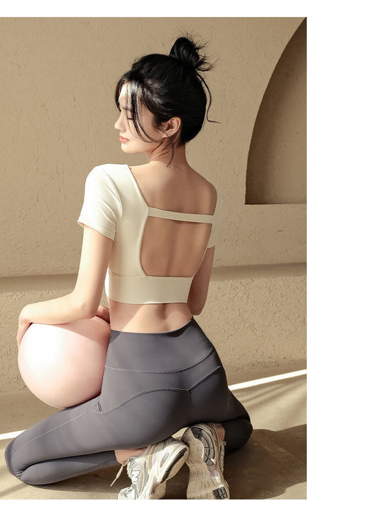Camiseta Manga Corta para Mujer con Refuerzo de Pecho - Image 10