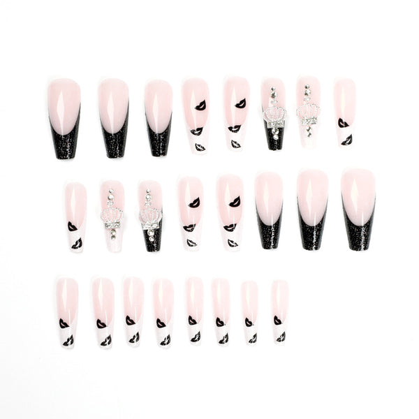 Stickers de Uñas Corona con Estampado Labios Blanco y Negro