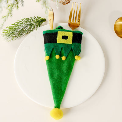 Set de Decoración Navideña: Sombrero y Tenedor Festivos - Image 16