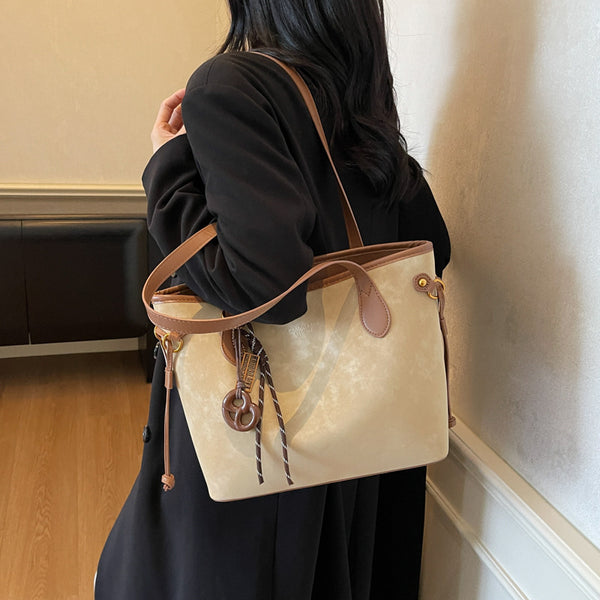 Bolso Tote Versátil para Trabajo y Commute