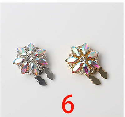 Broche Decorativo Ojo de Caballo con Cristales y Diamantes - Image 7
