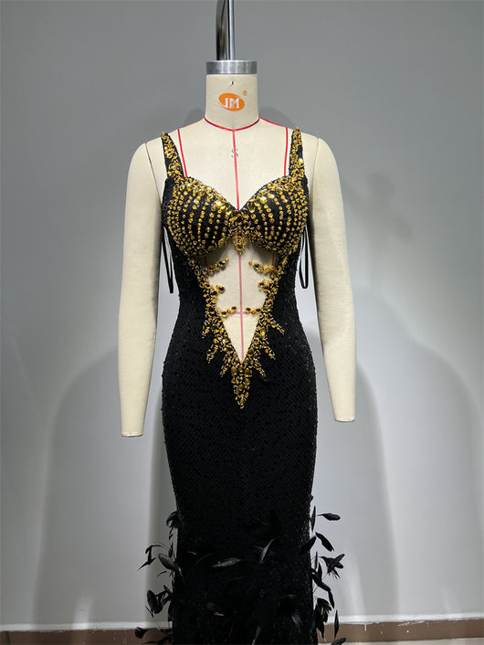 Vestido Sling Negro con Lentejuelas de Pluma - Image 17