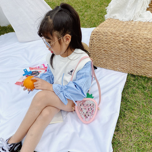 Bolsa de Gelatina Infantil con Diseño de Piña y Fresa para el Hombro - Image 12