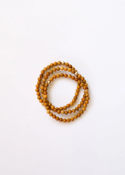 Pulseira elástica de Jaspe Mookaite Dourado Delicado + Ouro 14K