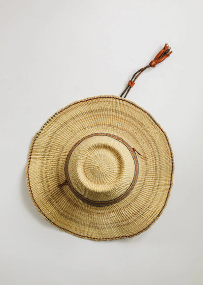 Sombrero de sol tejido