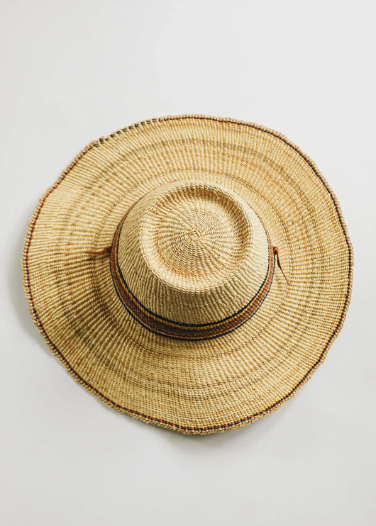 Sombrero de sol tejido