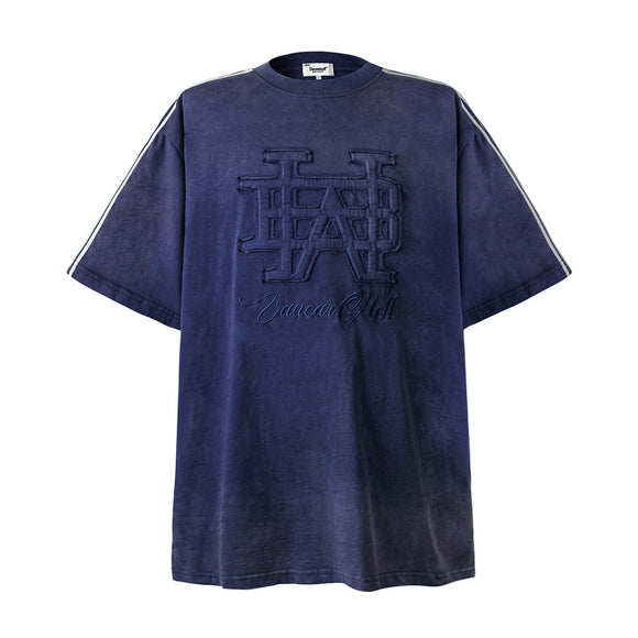 Playera Casual con Parche de Letras Bordadas para Hombre