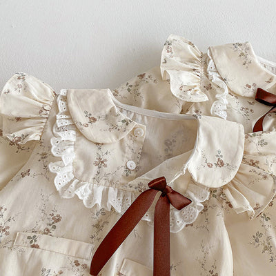 Vestido Romper para Bebé Niña con Mangas Volantes y Encaje - Image 13