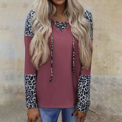Blusa Suelta de Leopardo con Mangas Largas y Costuras Combinadas - Image 11