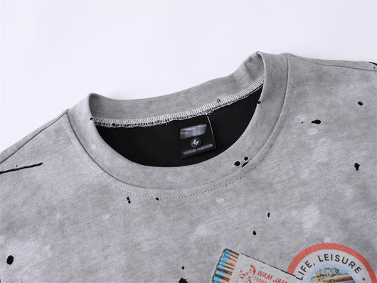 Camiseta Estilo Americano con Estampado Desgastado para Hombre - Image 5