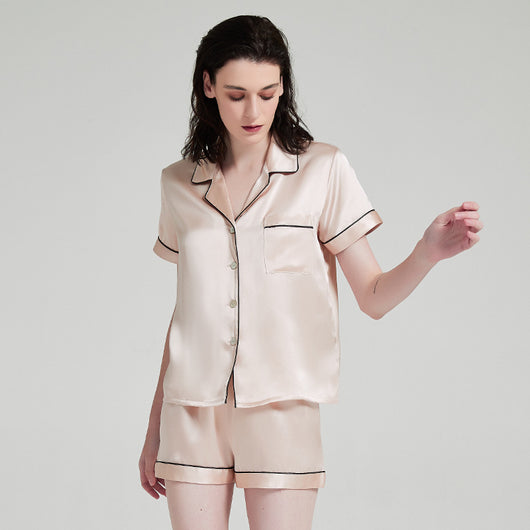 Pijama Corto de Seda para Mujer - Conjunto de Blusa y Short - Image 5