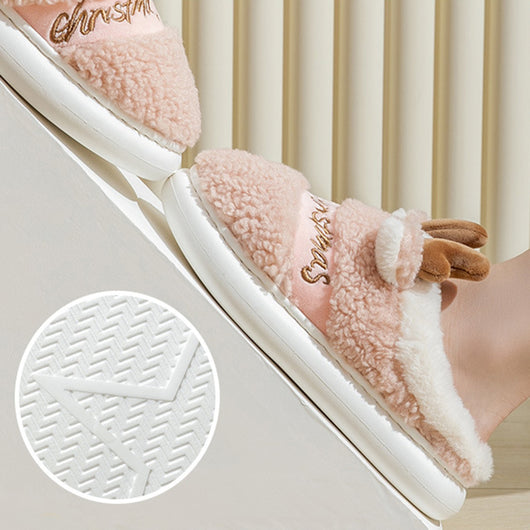 Pantuflas Navideñas de Invierno con Diseño de Alce - Cómodas y Acogedoras - Image 6
